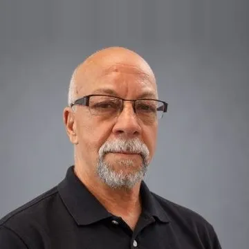 Geraldo Garcia, Diretor Comercial